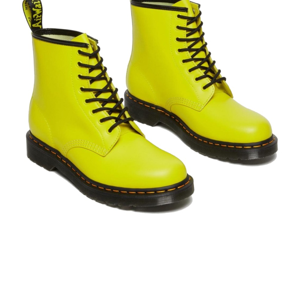 NWT-Dr. Martens 1460 Sulphur Yellow Boots EU 42 Women’s 10 Men’s 9